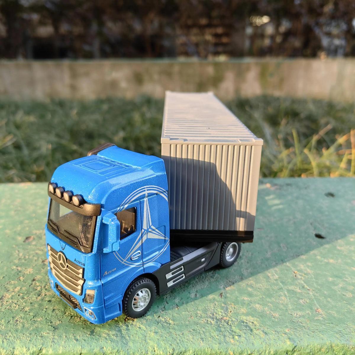 Mercedes-Benz Com Container 1:50