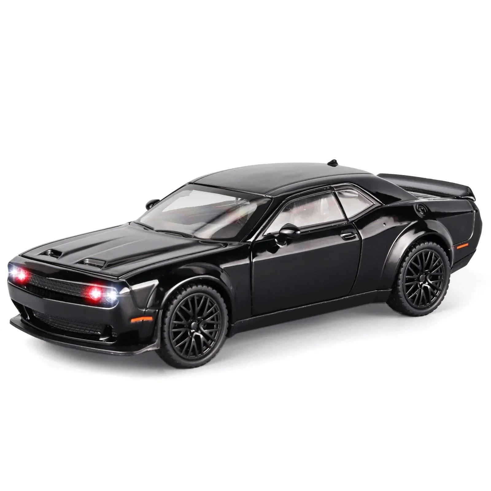 Dodge Challenger Hellcat 1:32