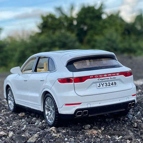 Miniatura Porsche Cayenne Turbo SUV Escala 1:32