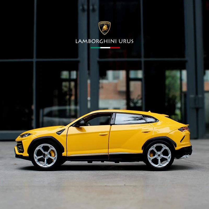 Miniatura Carro Lamborghini URUS, Escala 1:24, Metal