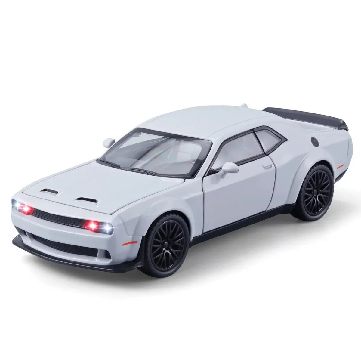 Dodge Challenger Hellcat 1:32