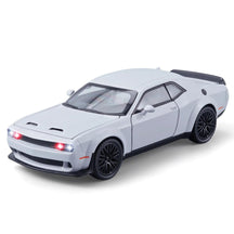 Miniatura Carro Dodge Challenger Hellcat, Escala 1/32, Metal