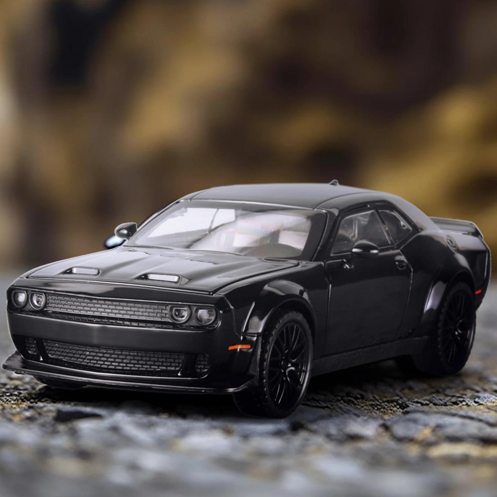 Miniatura Carro Dodge Challenger Hellcat, Escala 1/32, Metal