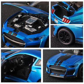 Miniatura Carro Ford Mustang GT500, Escala 1:18