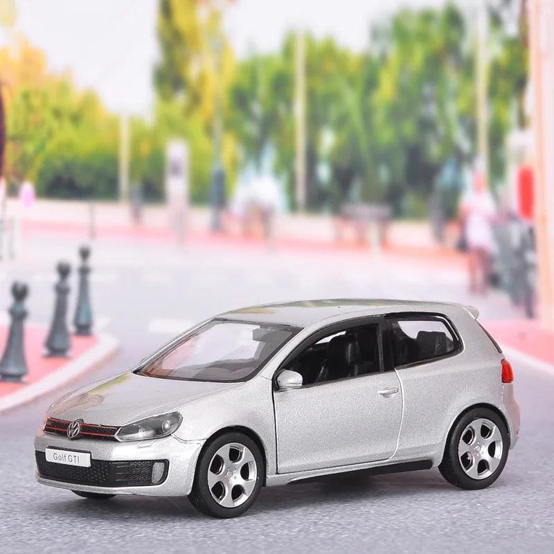 Volkswagen Golf 6 1:36
