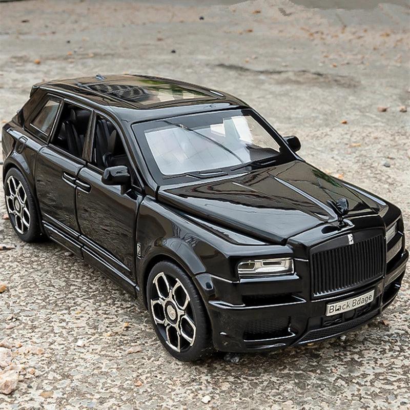 Miniatura Carro Rolls Royce SUV Cullinan, Escala 1:32