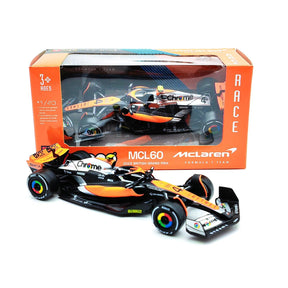 Miniatura Carro Fórmula 1 McLaren F1 Team MCL60 2023, Escala 1:43, 4# Lando Norris, 81# Oscar Piastri