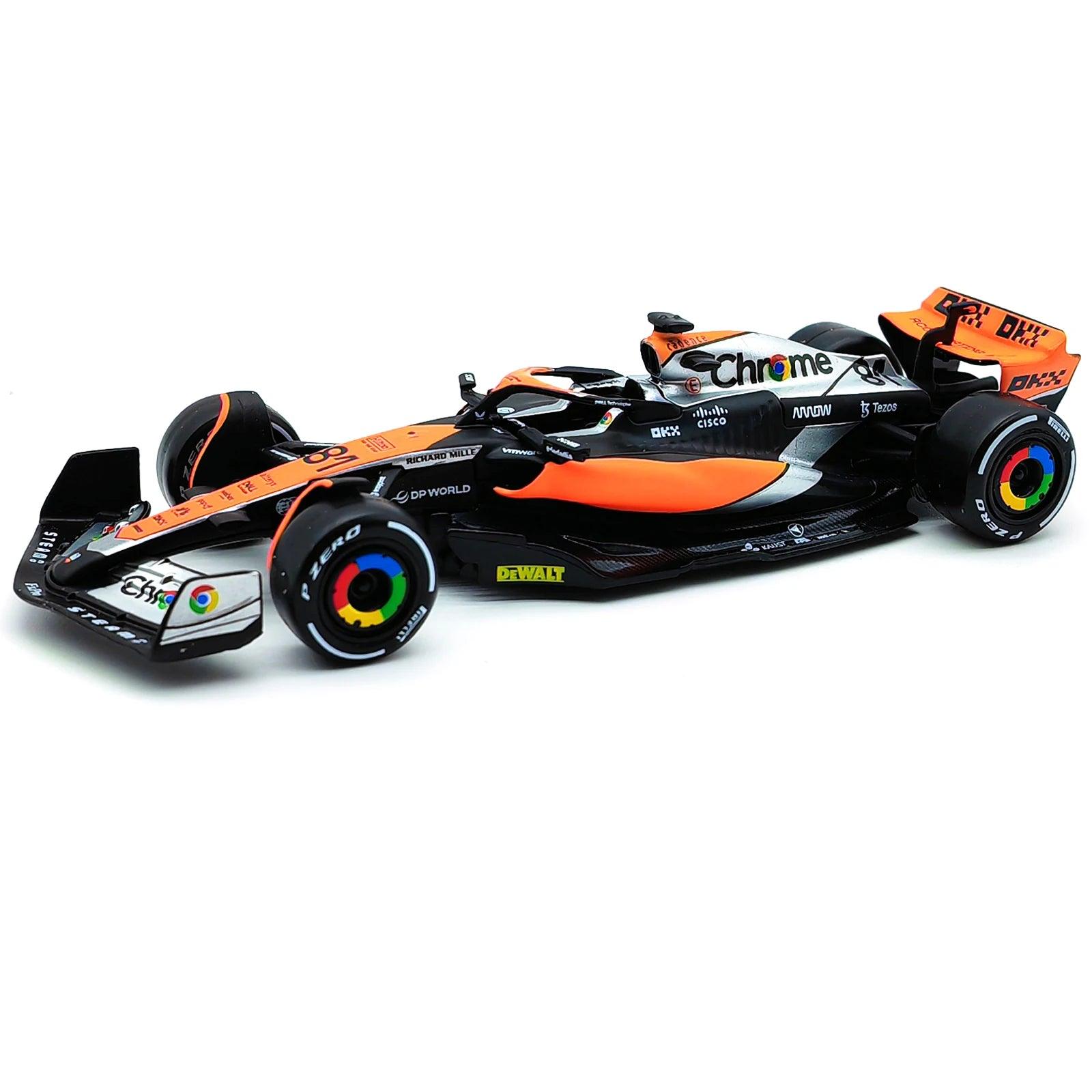 Miniatura Carro Fórmula 1 McLaren F1 Team MCL60 2023, Escala 1:43, 4# Lando Norris, 81# Oscar Piastri