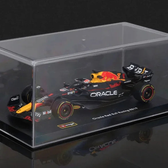 Red Bull Fórmula 1, Modelo 2023  Max Verstappen e Perez 1:43